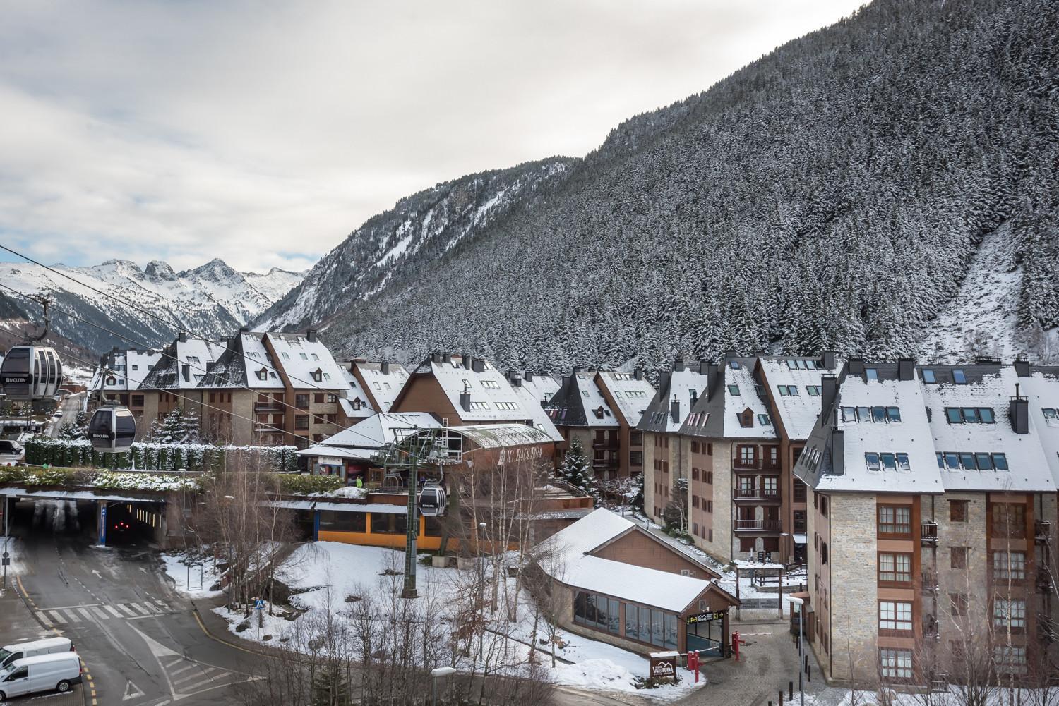 Sauts By Totiaran Lägenhet Baqueira Beret Exteriör bild